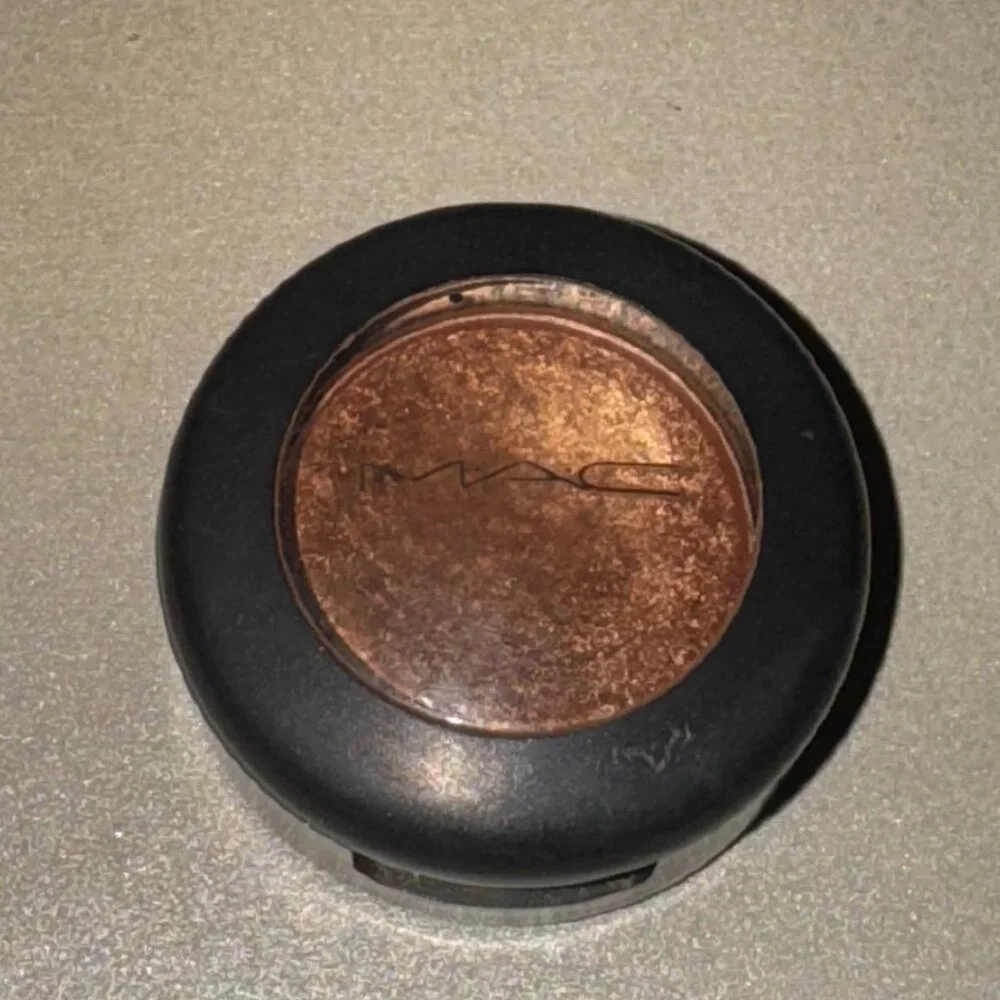 MAC Amber Lights Eyeshadow